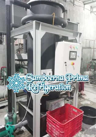 Mesin es tube kapasitas 5 Ton produksi Sampoerna Prima Refrigeration