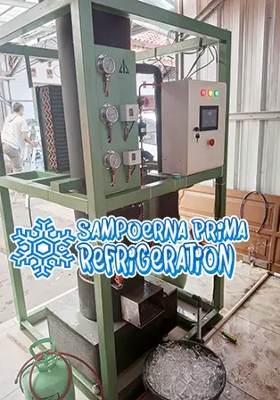 Mesin es tube kapasitas 500 kg produksi Sampoerna Prima Refrigeration